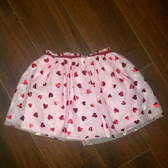 Other - GIRL'S HEARTS TULLE SKIRT SZ M 7-8 PINK RED